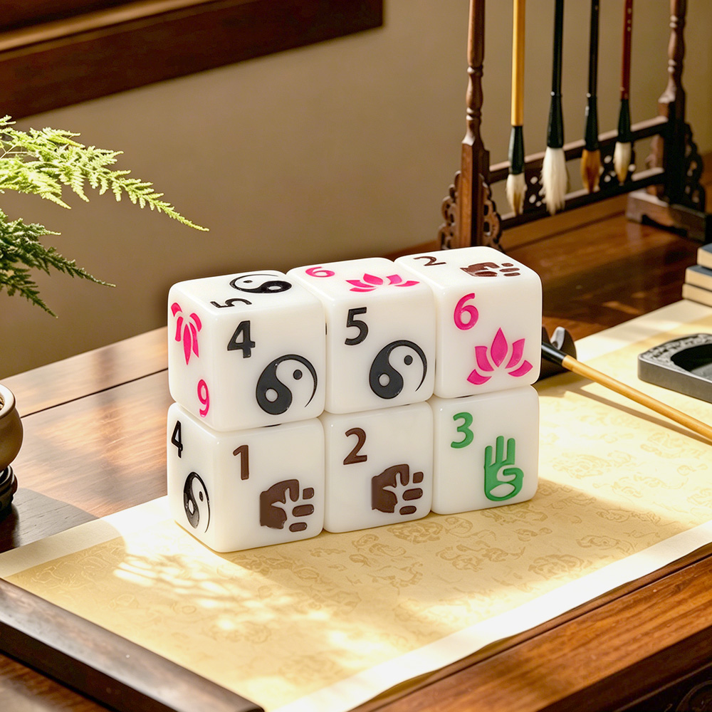 Board Game Zen - مجموعة من 6 قطع من النرد