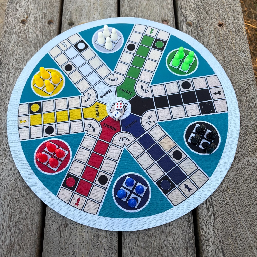 Board Game For 2 People - لوحة لعبة لودو لـ 6 لاعبين،