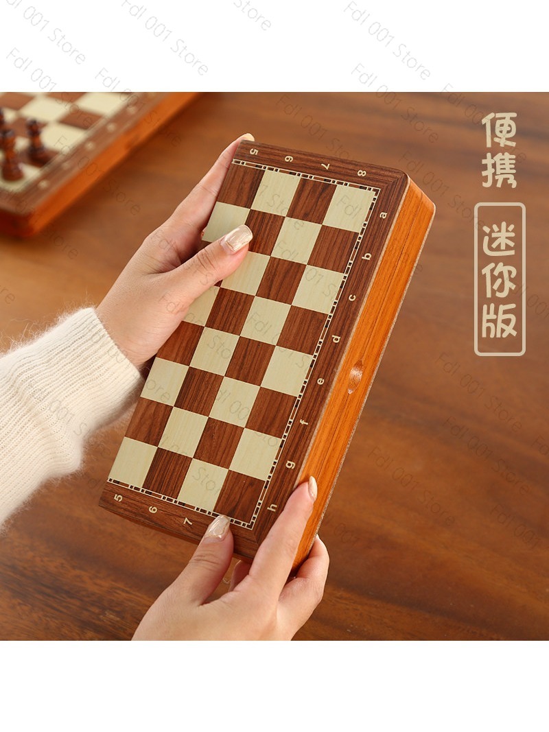 لوحة شطرنج إلكترونية ذكية إصدا - مراجعة Board Game Online Free وسعره