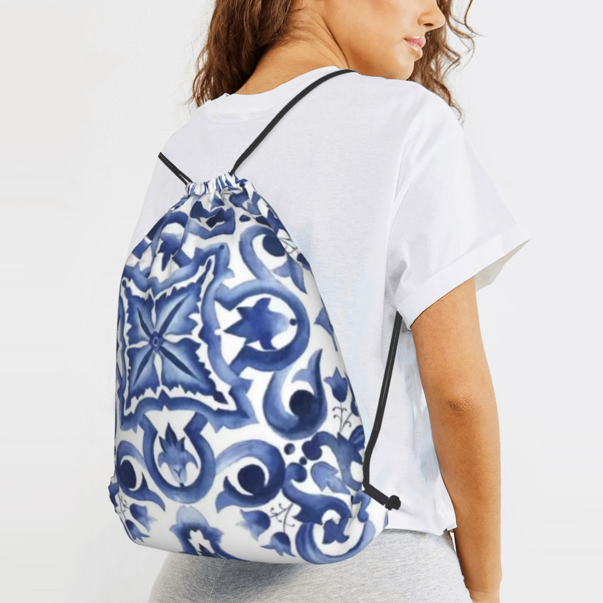 حقائب ظهر زرقاء مزخرفة بنقوش ز - مراجعة Tile Bag Drawstring وسعره